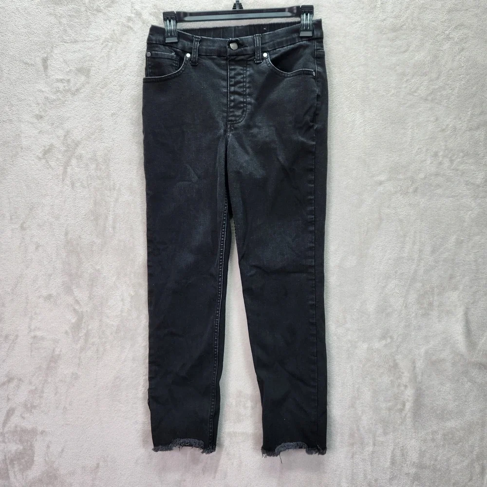 Women with Control Womens 2 Black Contour Curves Slim Crop Raw Hem Pants A685067